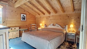 4 bedrooms, iron/ironing board - Chalet Le Buech - 8 pers - proche pistes (Les Gets)