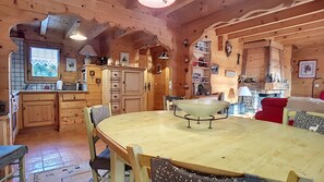 Dining - Chalet Le Buech - 8 pers - proche pistes (Les Gets)