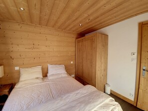 5 chambres, Wi-Fi gratuit, draps fournis