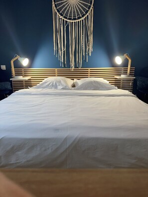 1 bedroom, WiFi, bed sheets - Palma + pool + jacuzzi  (Bagnols-sur-Cèze)