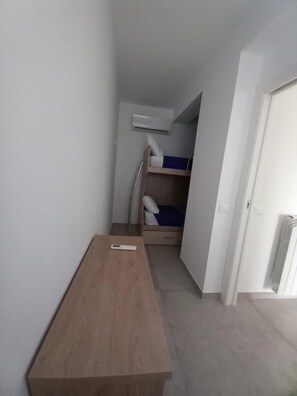 2 bedrooms, WiFi - Bright Holiday House A 301 (Tropea)