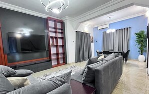 Huoneisto | Oleskelualue | Televisio