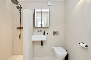 Apartment | 1 bedroom, Internet