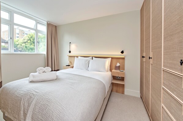Apartment | 1 bedroom, Internet - Luxury Designer Flat in Putney by Underthedoormat (London)