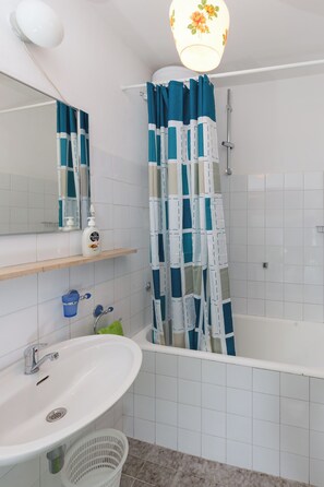 Double Room (Double Room with Terrace and Partial ) | Bathroom | Bathtub, towels