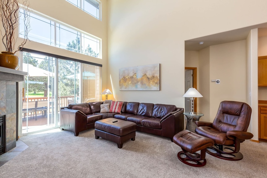 Eagle Crest Getaway W/ Hot Tub & Golf Views - Eagle Crest, OR