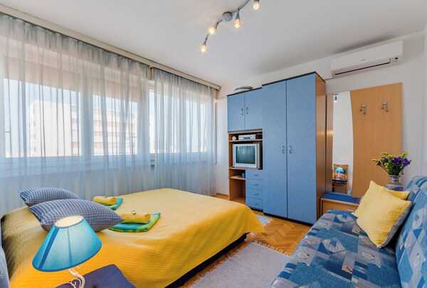 Studio Apartment Ecija - Split