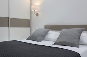 Apartamento (Apartment M&J - Comfort Two Bedroom A) | 2 quartos, Wi-Fi de cortesia