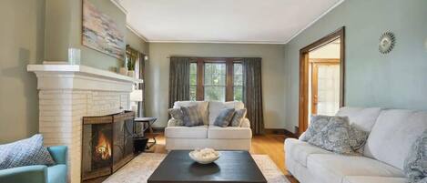 Televisión, oficina