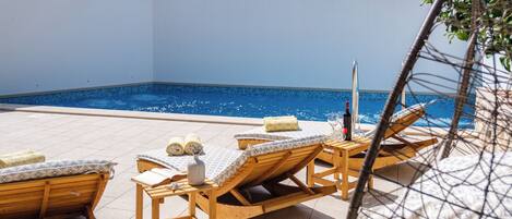 Villa (Two Bedroom Holiday House with Pool) | Terrace/patio