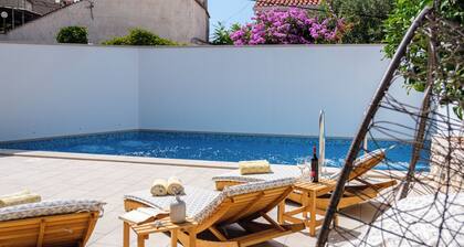 Villa Stone Pearl