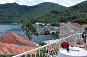 Studio (Studio Apartment with Balcony and Sea) | Blick von der Unterkunft