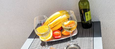 Studio (Studio Apartment with Balcony and Sea) | Innendetails