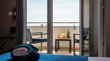 Studio (Studio Apartment with Balcony and Sea) | Free WiFi