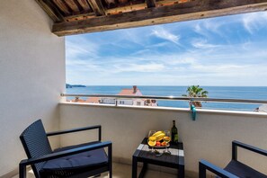 Studio (Studio Apartment with Balcony and Sea) | Balkon