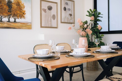 Blue Moon Redfern Vintage House