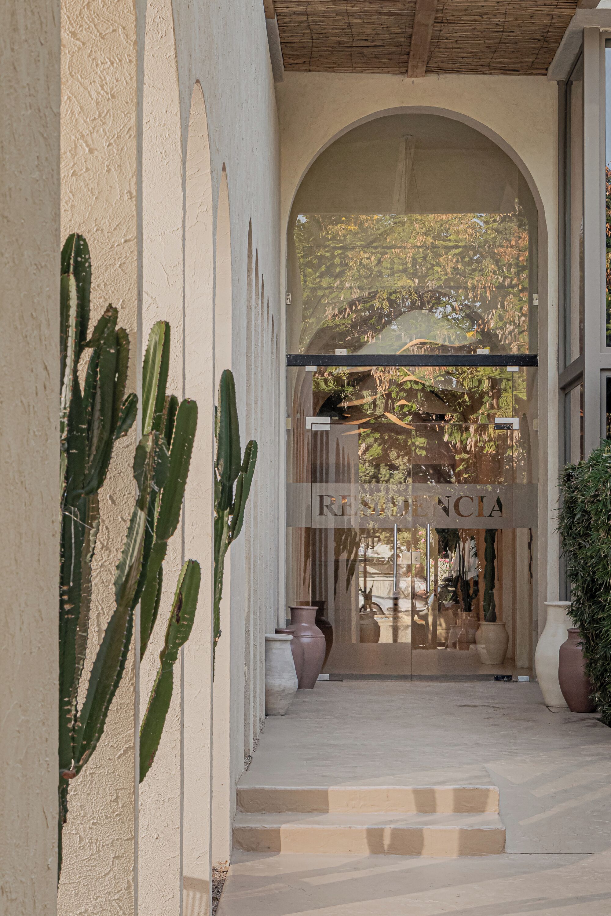 Entrada al alojamiento