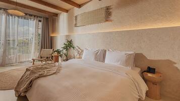 Deluxe Room, Balcony, Sea View | Premium bedding, minibar, in-room safe, individually decorated