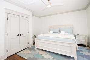 4 bedrooms, desk, iron/ironing board, WiFi