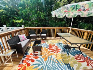 Property grounds - Townhome with a community pool and sleeps up to 8 people! (OCEAN VIEW)