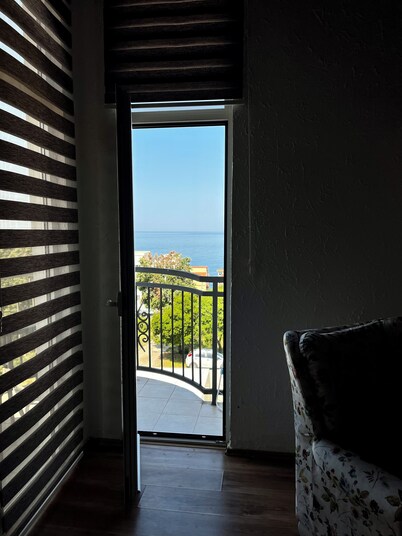 Villa Bojana - apartment no 4. 150m from beach. Pool for our guests.
