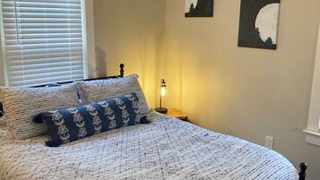 2 dormitorios, tabla de planchar con plancha, wifi y ropa de cama