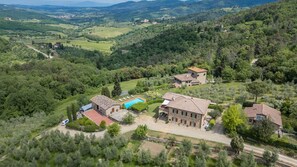 Unclassified image, 4 of 43, button - Le Pozzere, Greve in Chianti, Florence and Chianti (Greve in Chianti)