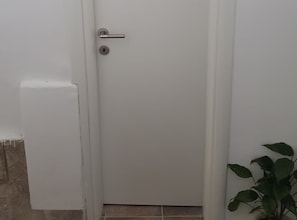 Twin Room (Double or Twin Room with External Pri) | Interior - Rooms Milena (Dubrovnik)