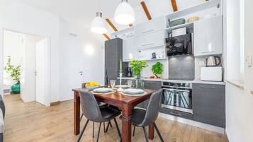 Departamento (Comfort One Bedroom Apartment with Ba) | Cocina privada | Refrigerador