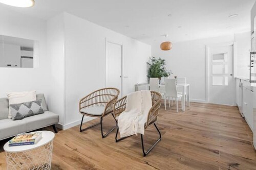 Habitación con Vistas a un Oasis en la Gran Ciudad