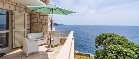 Appartement (Two Bedroom Apartment with Terrace an) | Vue depuis l’hébergement