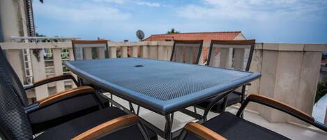 Enkeltrom (Single Room with Shared Terrace) | Terrasse/patio