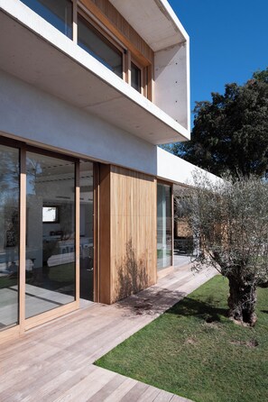 Exterior detail - 3 Bedroom Private vacation home in Marseille (Marseille)