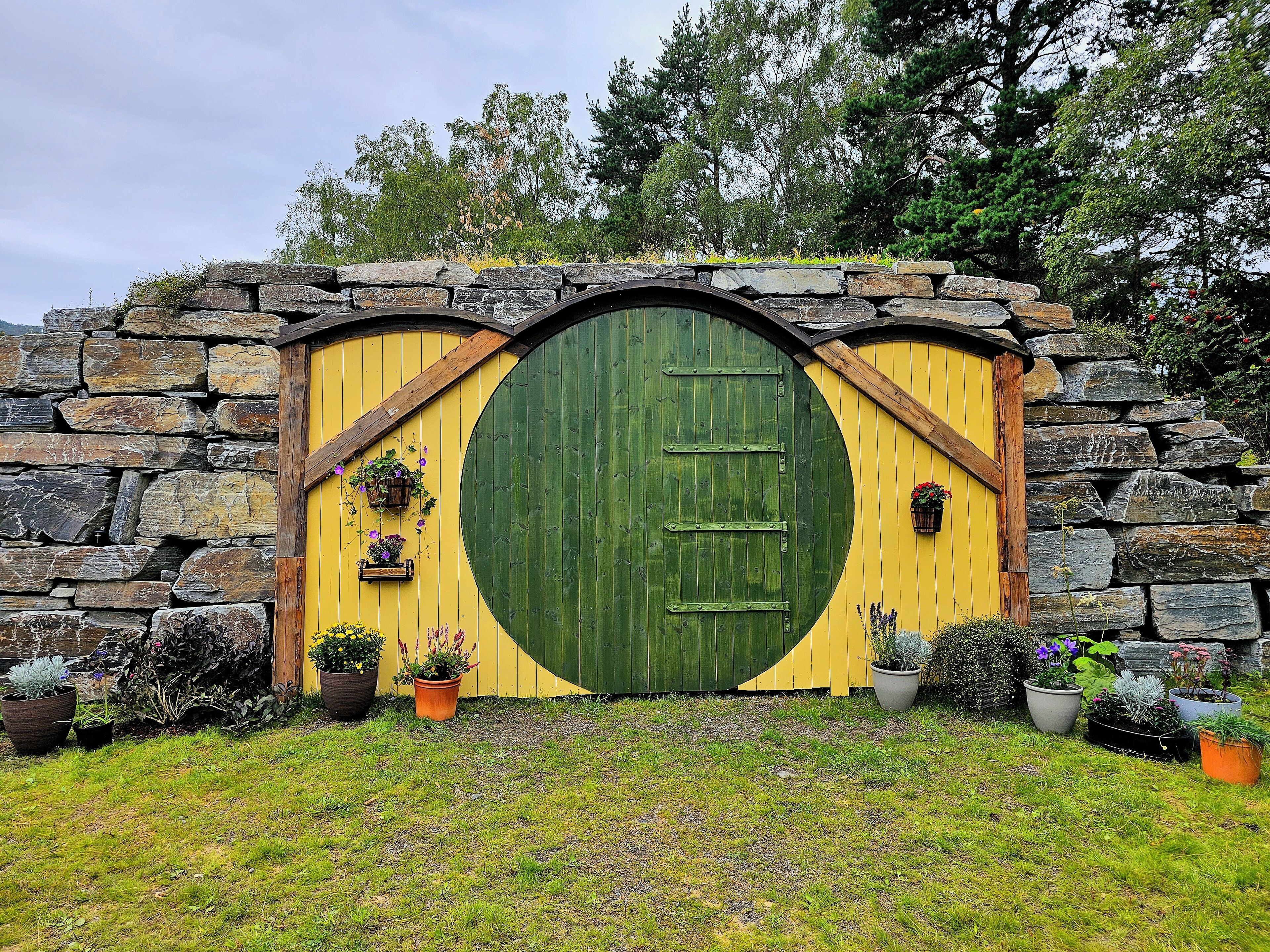 キャビン クイーンベッド 1 台 パークビュー | ベッドシーツ