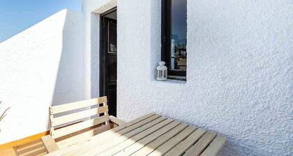 La Sardineta, Lujo Discreto en Aguamarga con Piscina y muy Cerca de la Playa