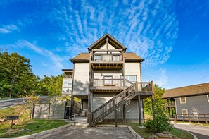 Exterior - Near Dollywood | Hot Tub, Game Room & Home Theater (Sevierville)