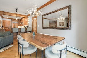 Condo, 1 Bedroom | Dining