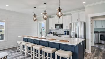 Maison, 4 chambres | Cuisine privée