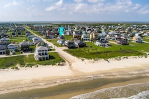 House, 4 Bedrooms | Beach - Saved By The Shell 4 Bedroom Home by RedAwning (Port Bolivar)
