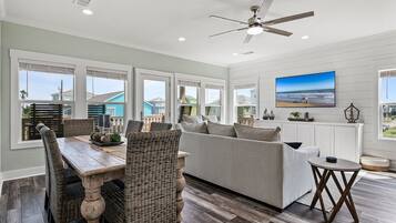 Maison, 4 chambres | Restauration