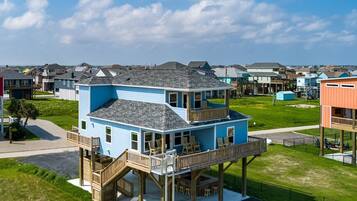 House, 4 Bedrooms | Exterior
