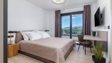 5 chambres, fer et planche Ă repasser, Wi-Fi, draps fournis