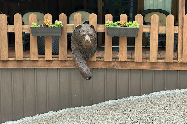 Enceinte de lâhĂ©bergement