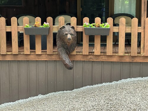 Newly renovated 2 bedroom cabin near Cave Run Lake & Red River Gorge
