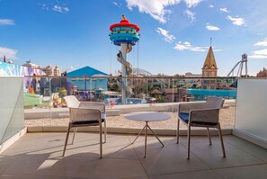 Minibar, in-room safe, laptop workspace, free WiFi - The Land of Legends Nickelodeon Hotels Antalya (Serik)