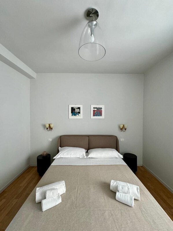 1 bedroom, WiFi, bed sheets - Modern detached house (LECCE)