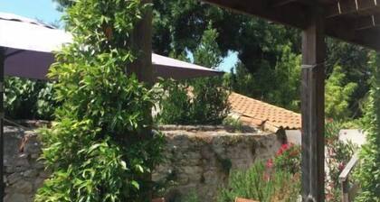 Maison de 4 Chambres Pour 10 Personnes Dont 8 Adultes