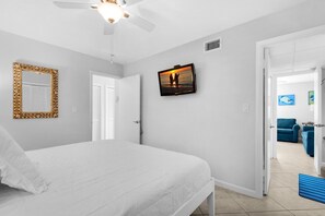 Condo, 1 King Bed with Sofa bed (Sandpiper Cove 1016) | 1 bedroom, WiFi - Sandpiper Cove 1016 (Destin)