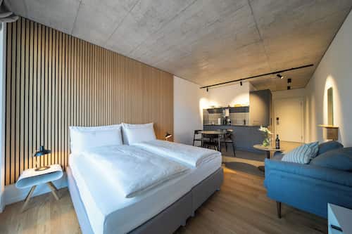 Apartment Small with Balcony | Roupas de cama antialérgicas, individualmente decorados