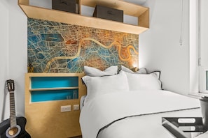 Habitación doble superior | Tabla de planchar con plancha, wifi gratis, ropa de cama